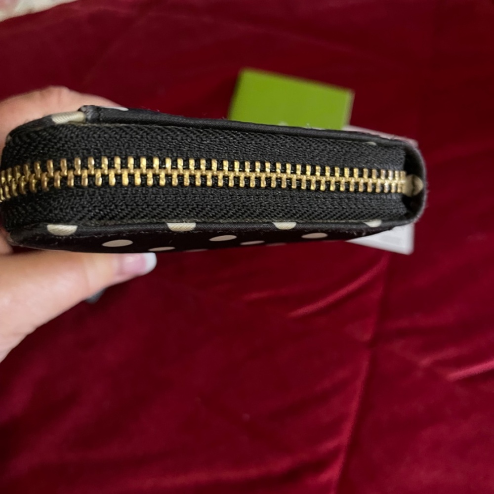 Kate Spade Wallet - Picture 13 of 16